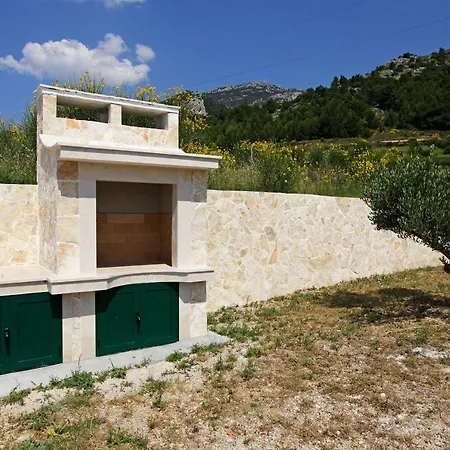 Homes Oliva Holiday home *