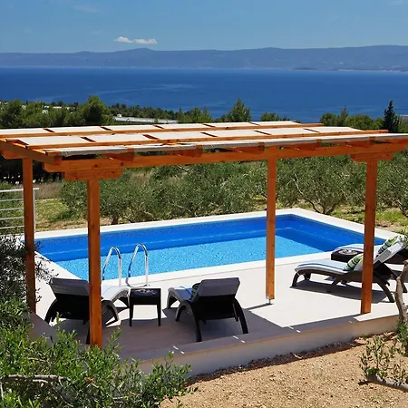 Homes Oliva * Bol