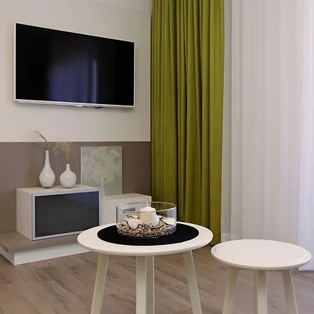 Homes Oliva * Bol