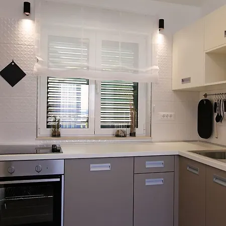 Homes Oliva *